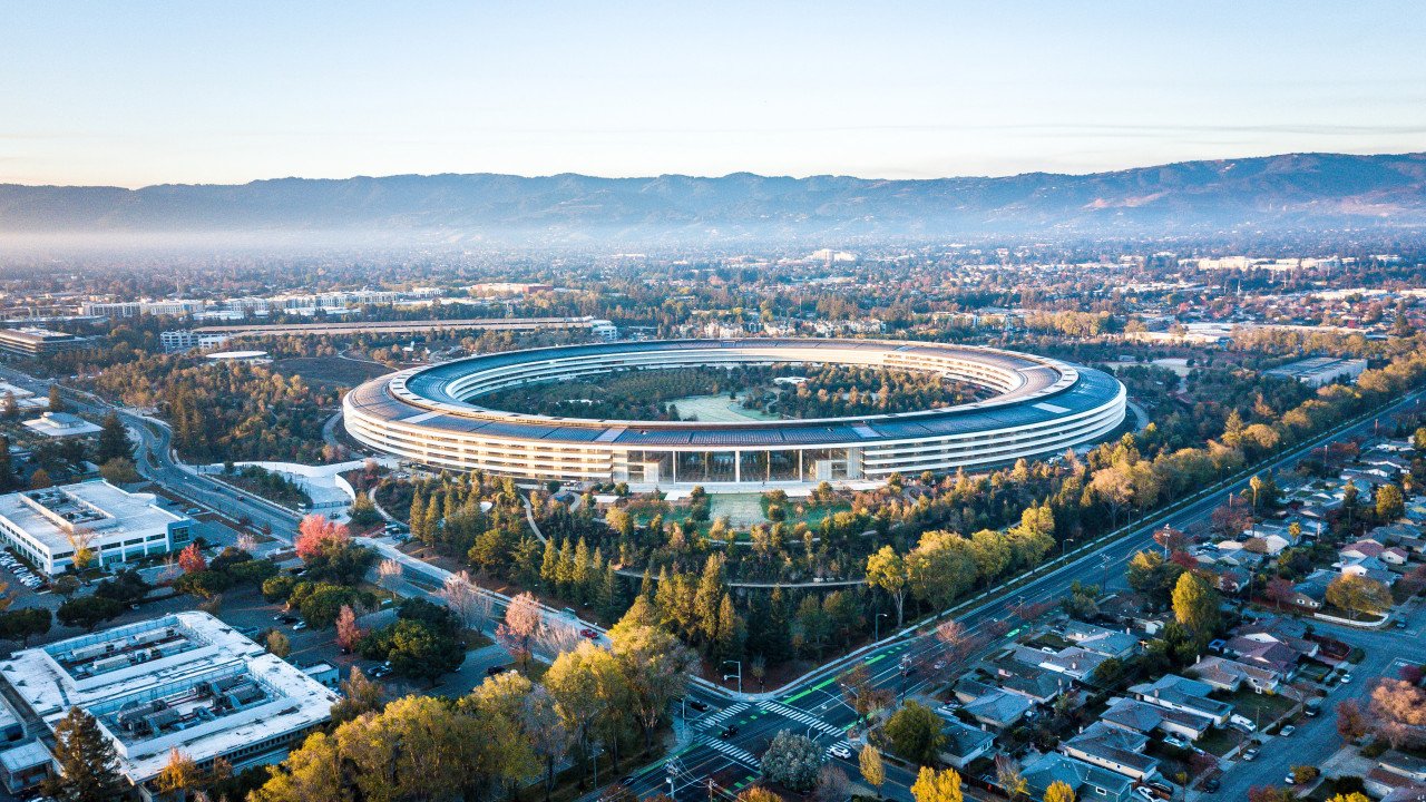 Innovation Oasis: Inside Silicon Valley, Where Tomorrow is Born