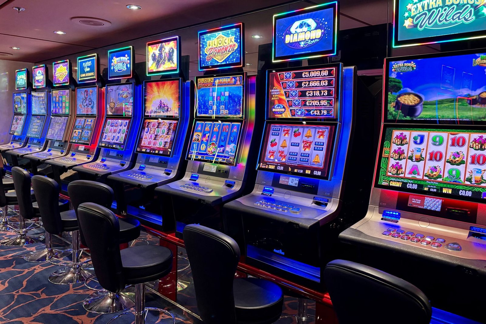 Crazy Vegas Review: Top Fast Cashout Bonus Casino Guide